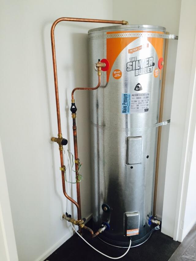 Peter Cocks Silver Bullet mains pressure cylinder with full copper pipework